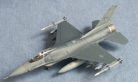 1/72 scale F-16C